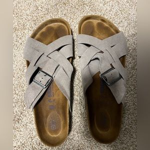 Men’s Birkenstocks sandals size 43